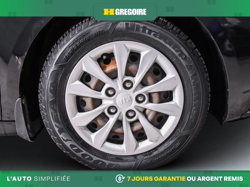 Kia Forte 2019 Noir Blainville - photo #8