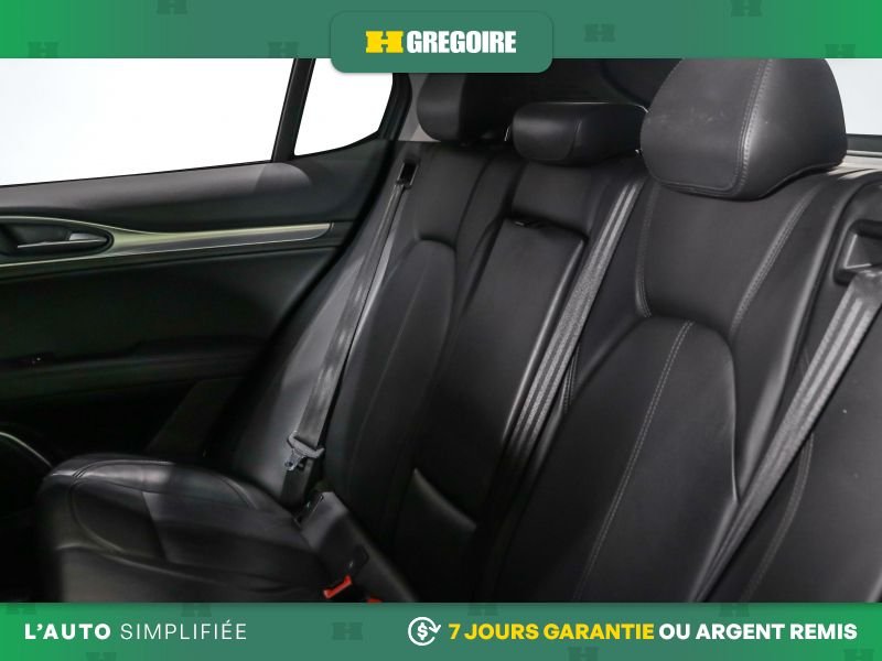 Alfa Romeo Stelvio 724852A | Sport AWD AUTO A/C CUIR MAGS CAM RECUL BLUETOOTH 2018 Blanc Laval - photo #22