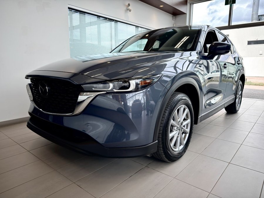 2022 Mazda CX-5 2022 Black