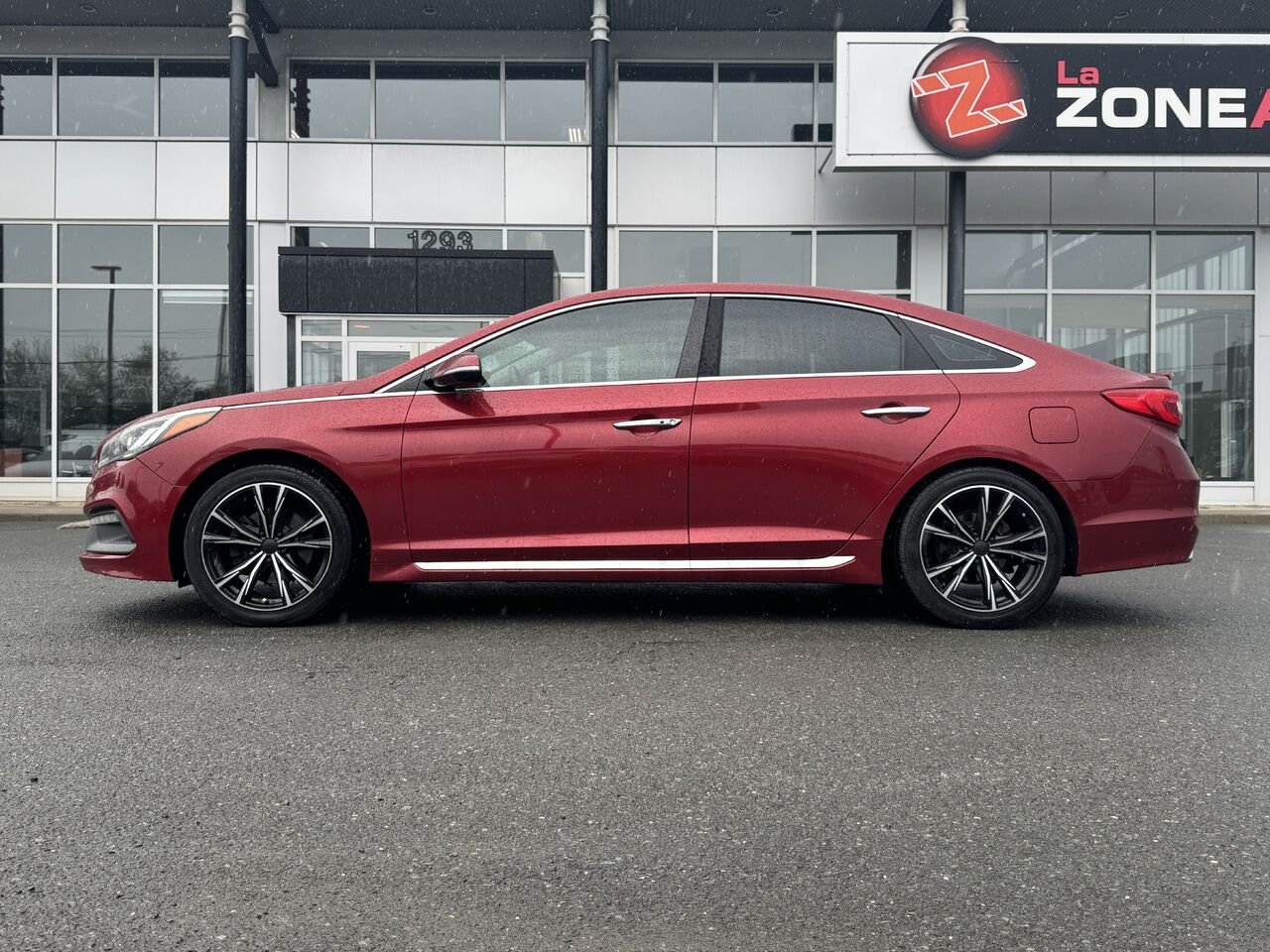 2015 Hyundai Sonata Sport Red Granby - photo #2