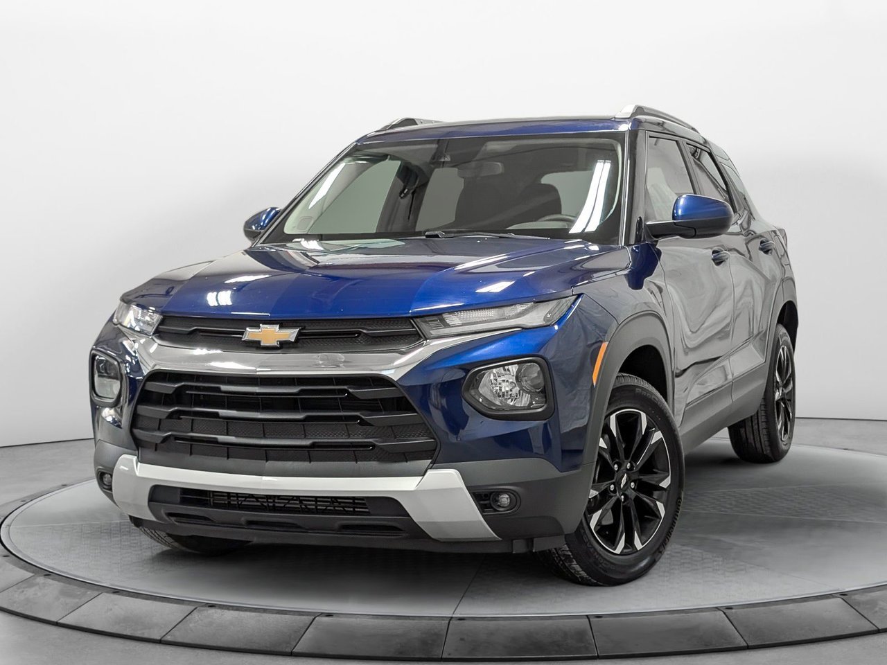 Chevrolet Trailblazer LT 2023 Bleu Saint-Eustache - photo #0