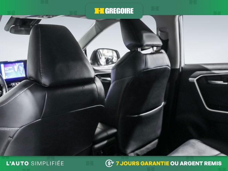 2023 Toyota Rav 4 White Blainville - photo #22