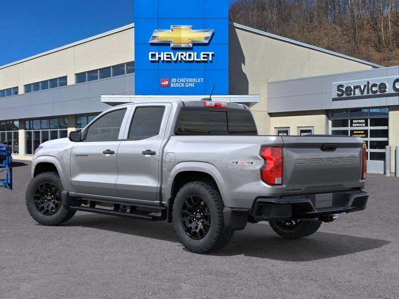 CHEVROLET Colorado WT cabine multiplace 4RM 2026 GRIS STERLING METALLISE Montmagny - photo #2