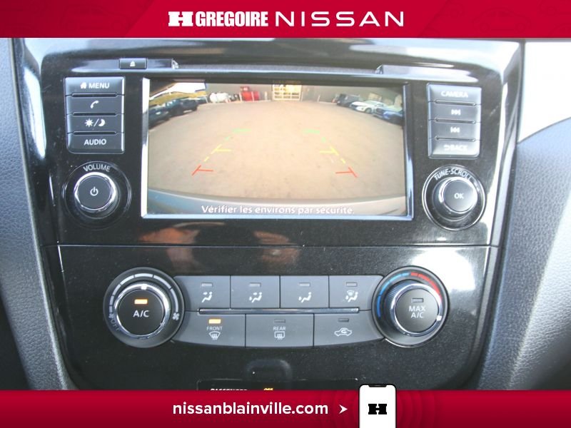 2021 Nissan Qashqai Grey Blainville - photo #17