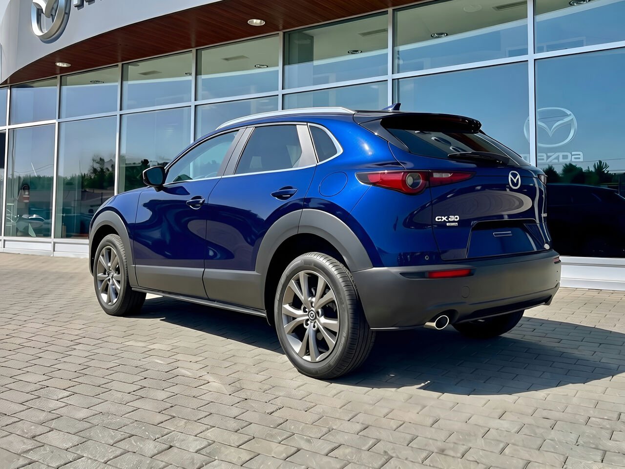 2026 MAZDA CX-30 Deep Crystal Blue Mica Notre-Dame-des-Prairies - photo #8