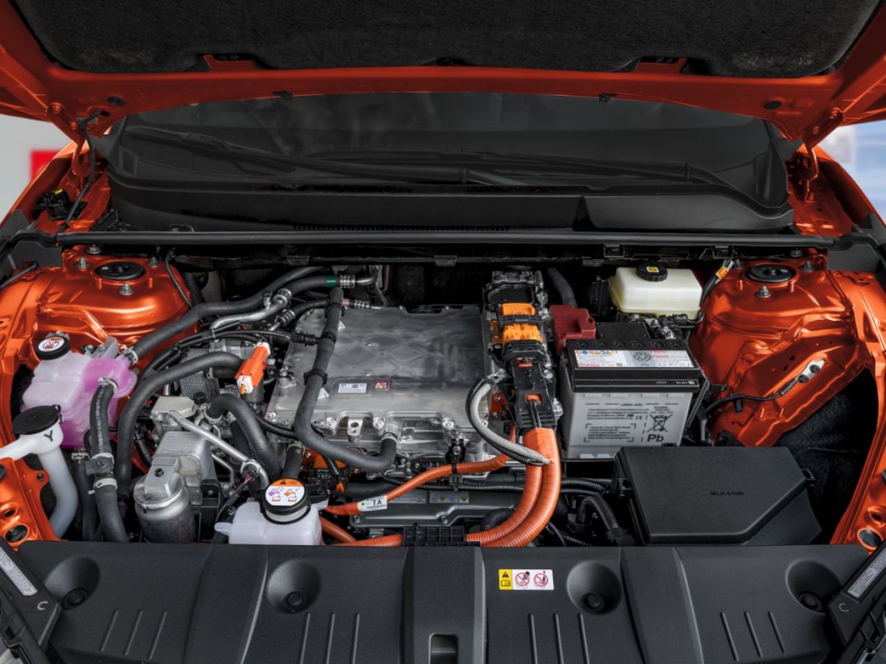 Toyota C-HR 2027 Tandoori Mont-Laurier - photo #12