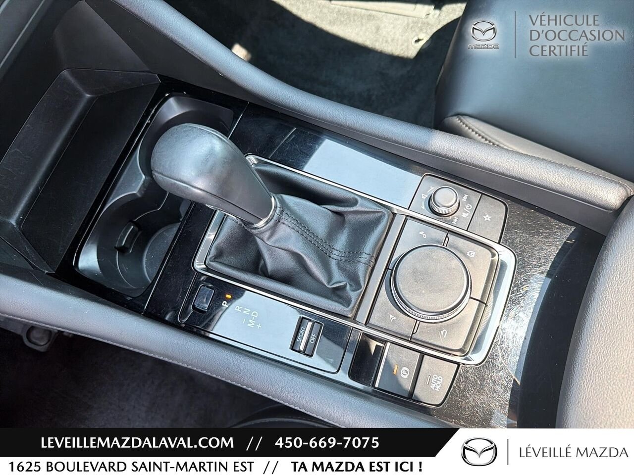 2024 Mazda Mazda3 Sport GS-L Grey Laval - photo #12