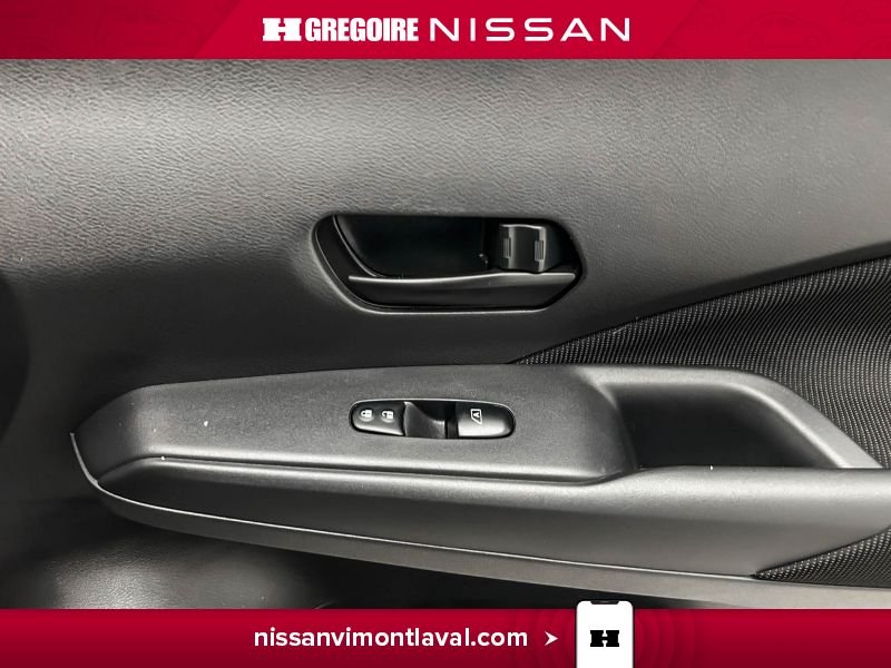 Nissan Kicks 2023 Gris Laval - photo #12