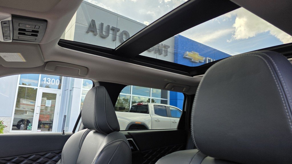 Mitsubishi OUTLANDER SE S-AWC 2022 Blanc Mont-Laurier - photo #20