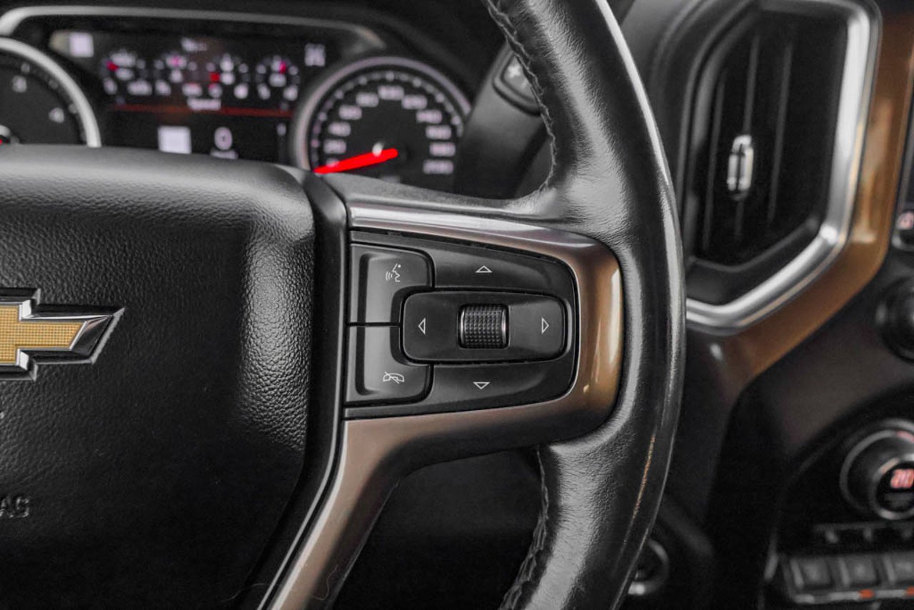 2022 Chevrolet Silverado 3500HD 4WD Crew Cab 159 High Country Black Sherwood Park - photo #22