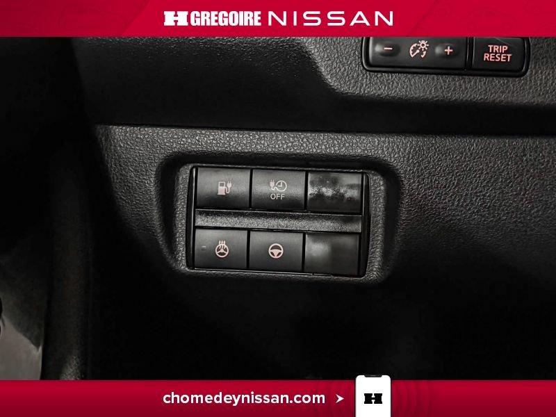 2023 Nissan Leaf Red Saint-Eustache - photo #14