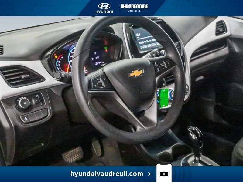 Chevrolet Spark YA925 | 4dr HB CVT LT w/1LT 2018 Gris Laval - photo #15