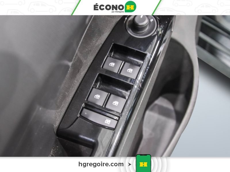 Chevrolet Sonic 2017 Gris Saint-Eustache - photo #14