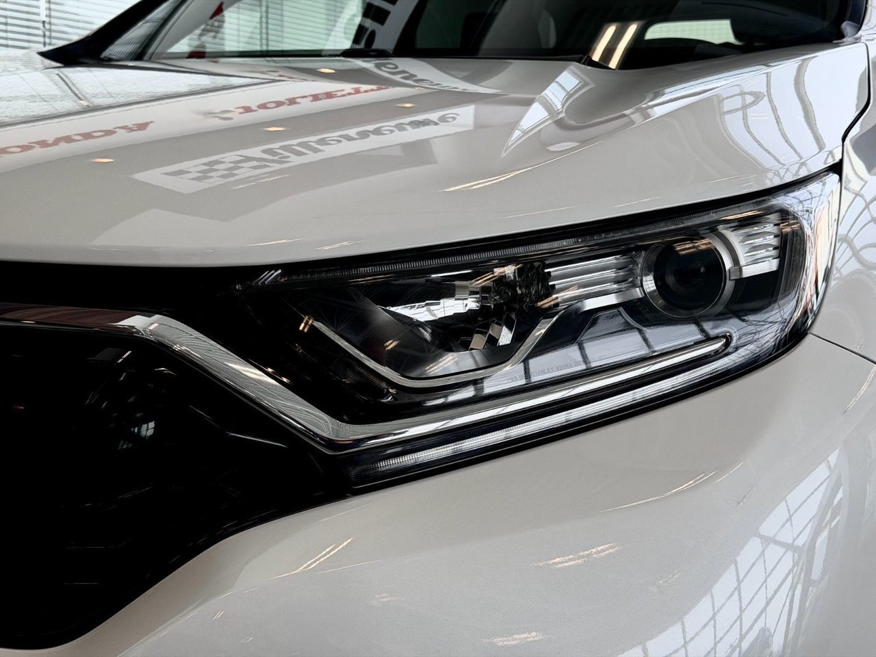 2021 Honda CR-V White Notre-Dame-des-Prairies - photo #2