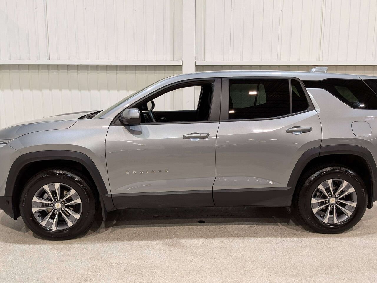 2026 Chevrolet Equinox AWD 4dr LT w/2LT Grey Val-David - photo #4