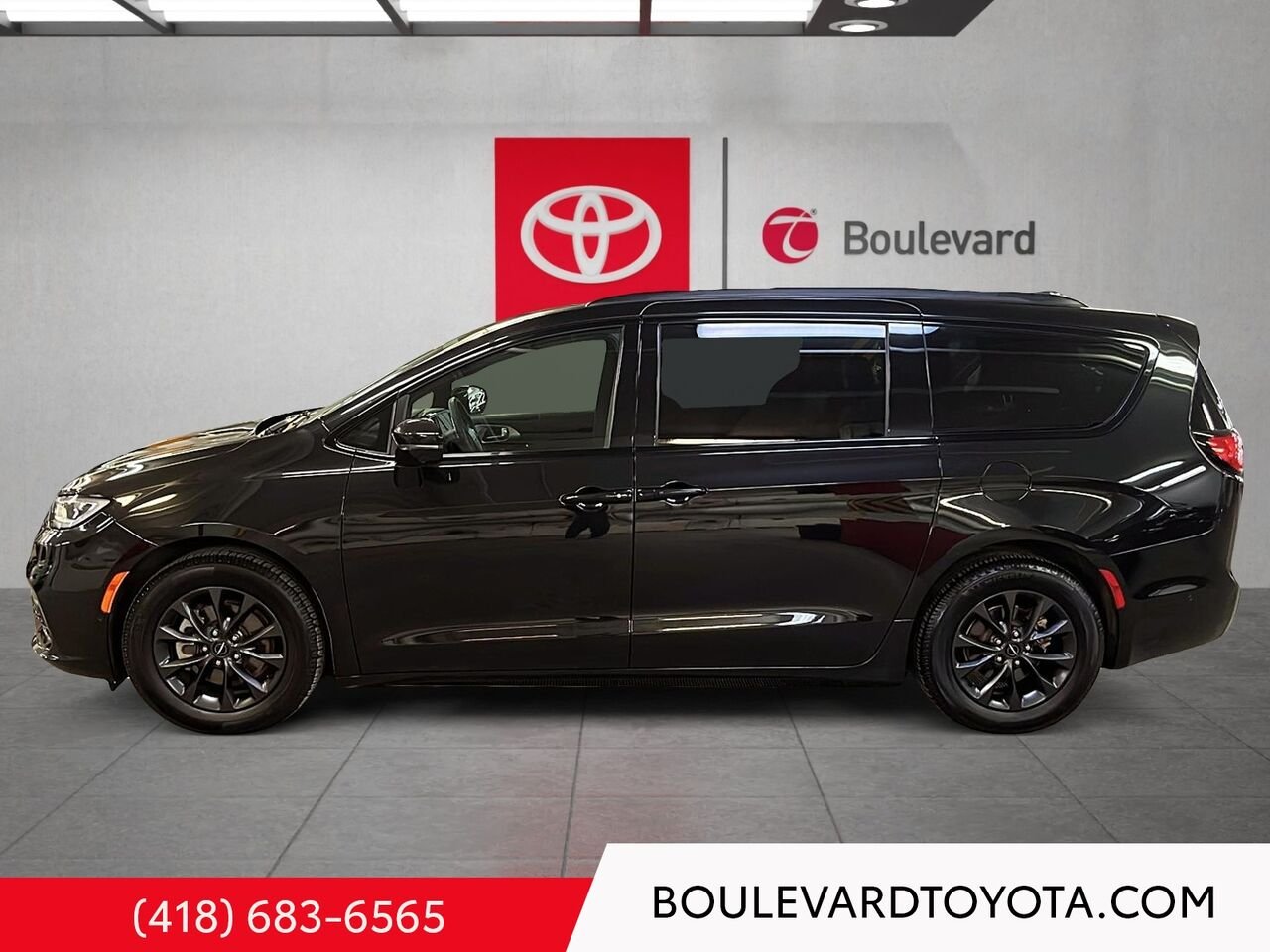 2022 Chrysler Pacifica 100232A-096 | Touring L TA Black Québec - photo #5