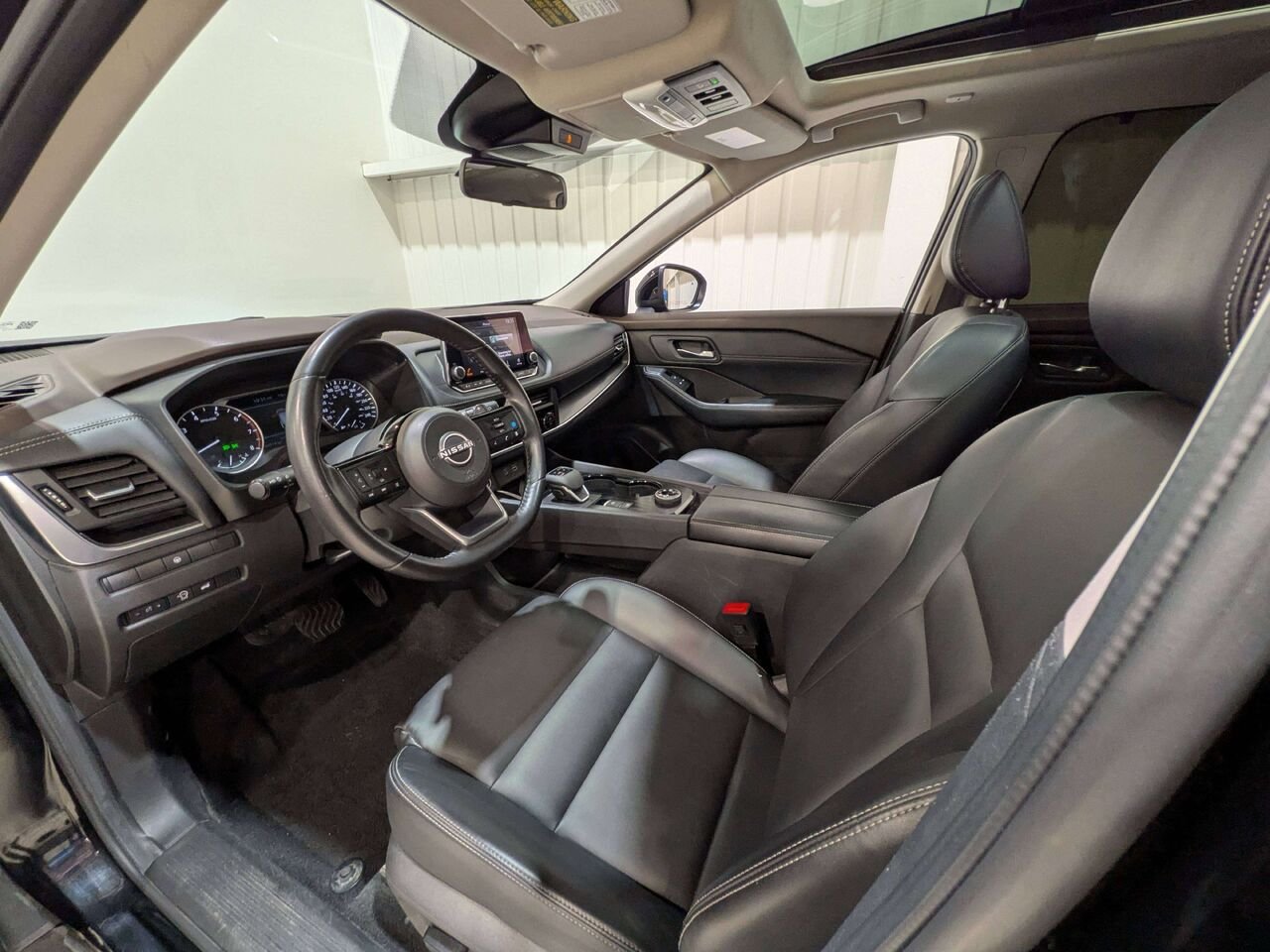 2023 Nissan Rogue AWD SV Moonroof Black Val-David - photo #8