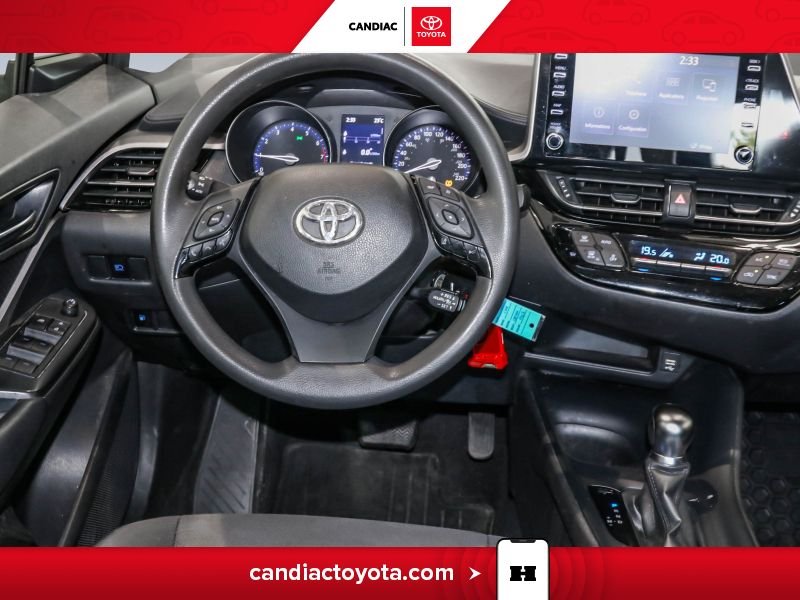 2022 Toyota C-HR Grey Laval - photo #16