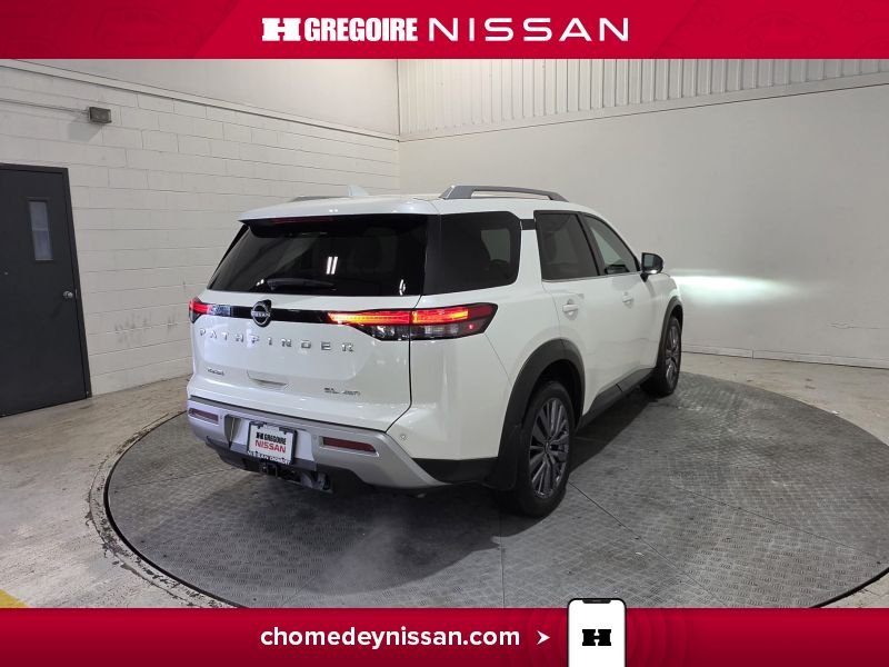 2024 Nissan Pathfinder White Laval - photo #8