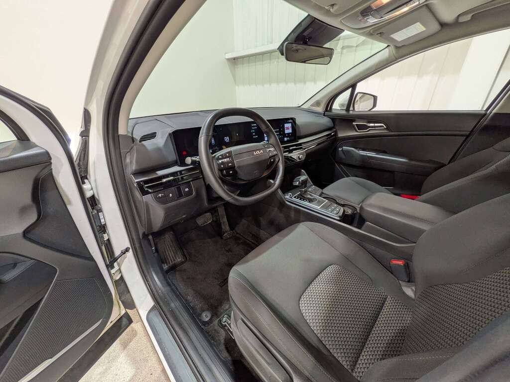 2026 Kia Sportage LX AWD White Val-David - photo #9