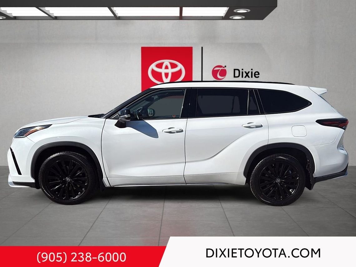 2024 Toyota Highlander Power Sunroof, Leather Interior, Heated Seats, Alloy Wheels, Heated Steering Wheel, Bluetooth Wind Chill Pearl Mississauga - photo #6