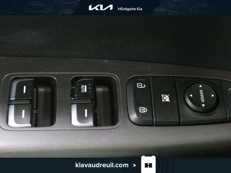 Kia Sportage KA8102 | LX 2017 Noir Laval - photo #11