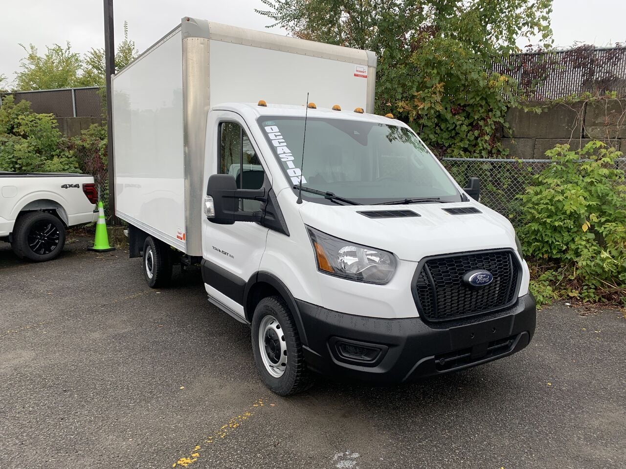 Ford Transit fourgon tronqué T-350 PA 138 po PNBV de 9 500 lb RARS 2024 Blanc Châteauguay - photo #0