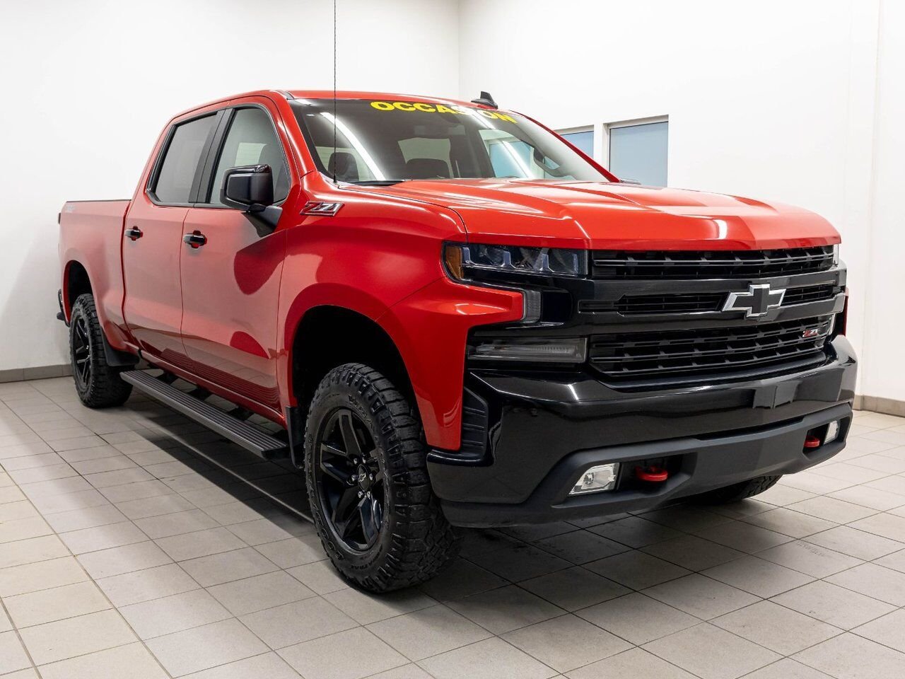 Chevrolet Silverado 1500 LT TRAIL BOSS CREW 4X4 V8 *SIÈGES CHAUFF* BEDLINER 2020 Rouge Saint-Jérôme - photo #8