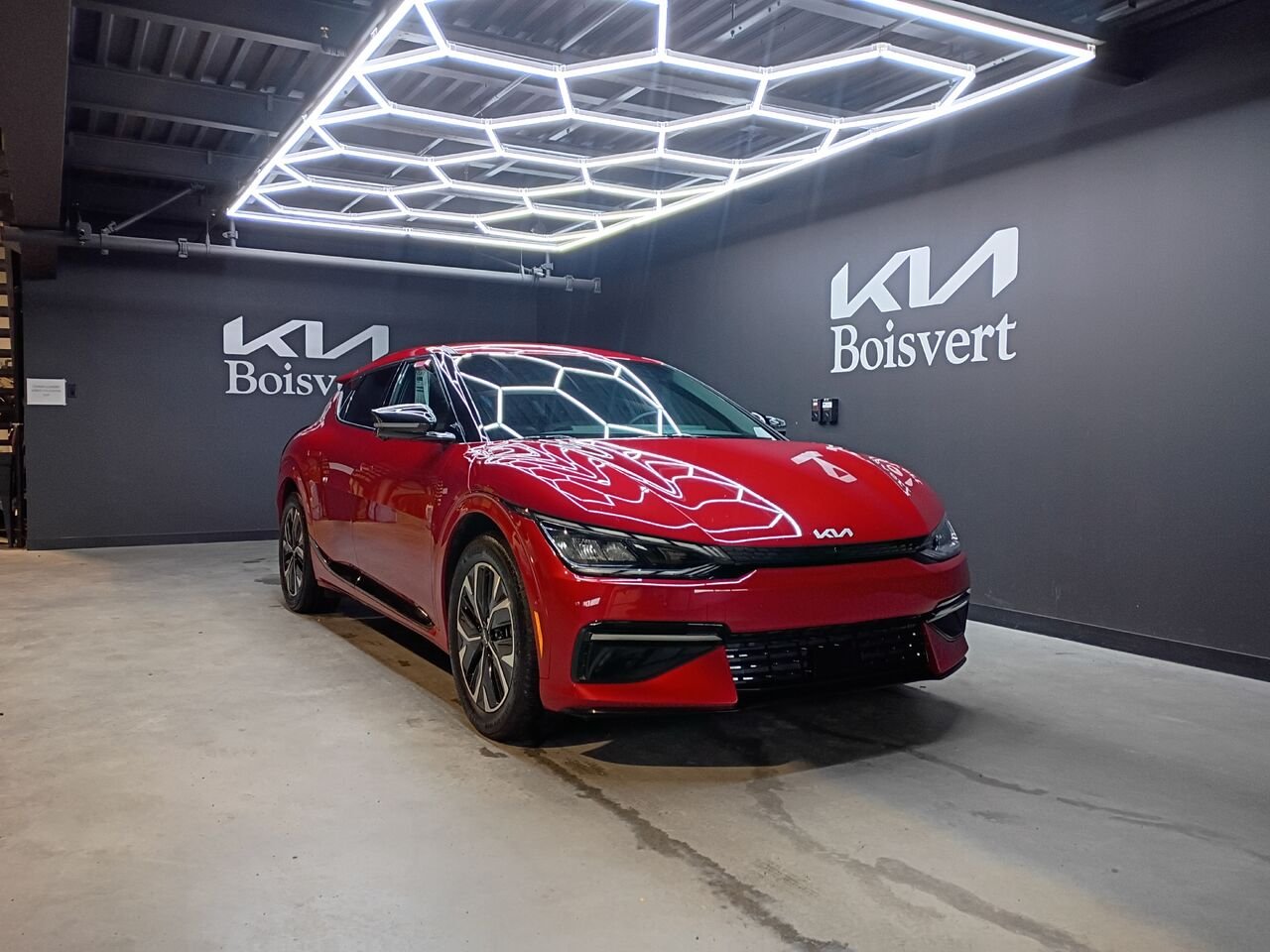 2024 Kia EV6 Red Blainville - photo #2