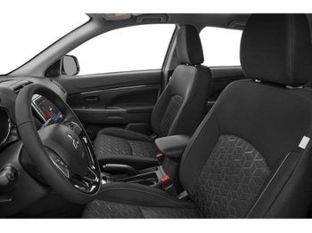 Mitsubishi RVR ES