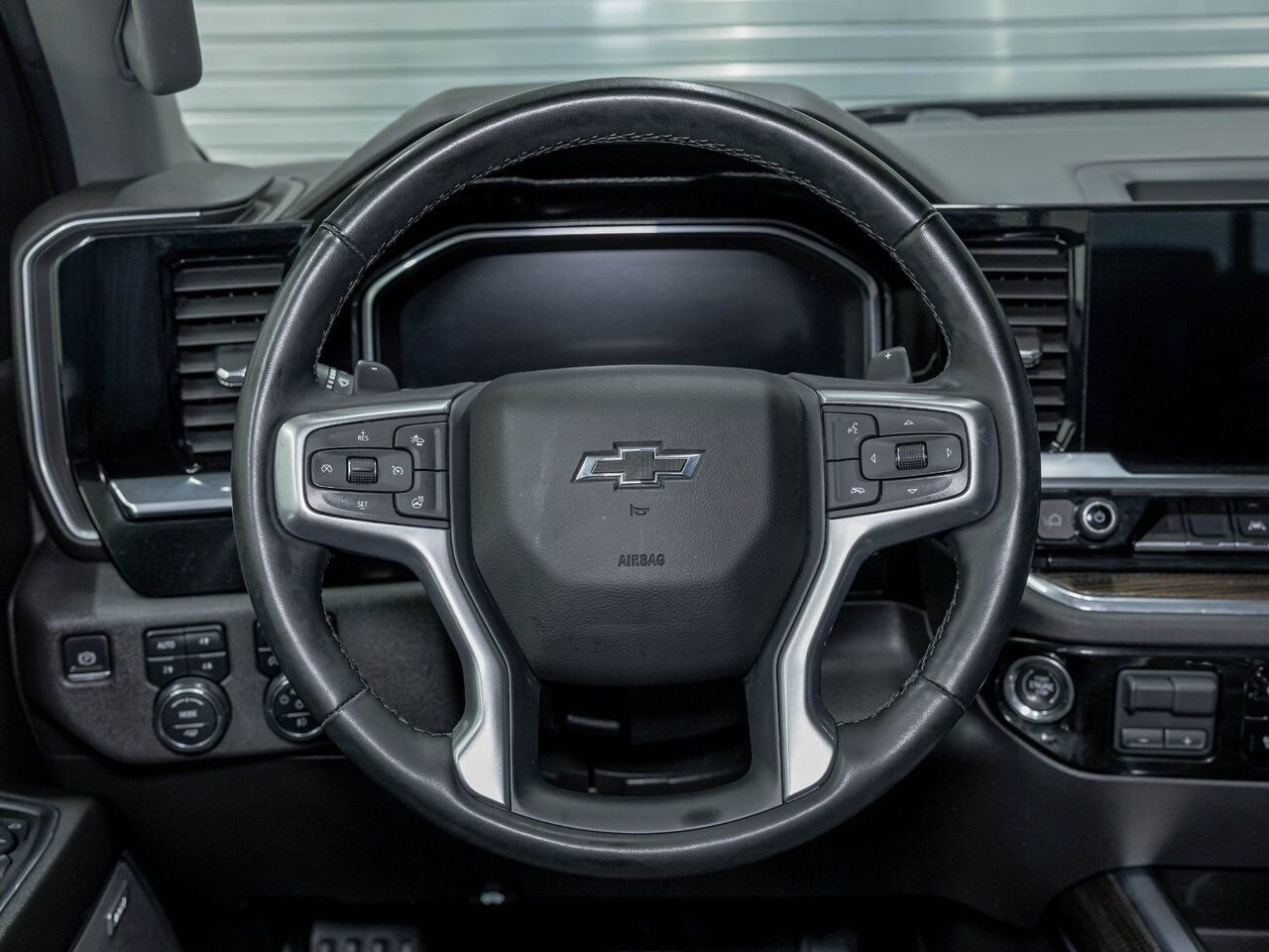 2024 Chevrolet Silverado 1500 RST TRUE NORTH NHT CREW 4X4 V8 *NAV BOSE BEDLINER Black Saint-Jérôme - photo #13
