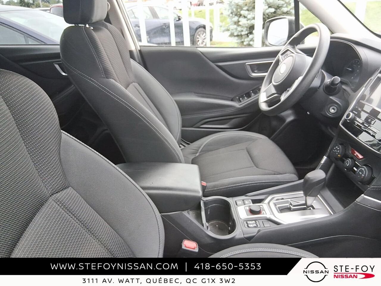 2022 Subaru Forester White Ste-Foy - photo #2