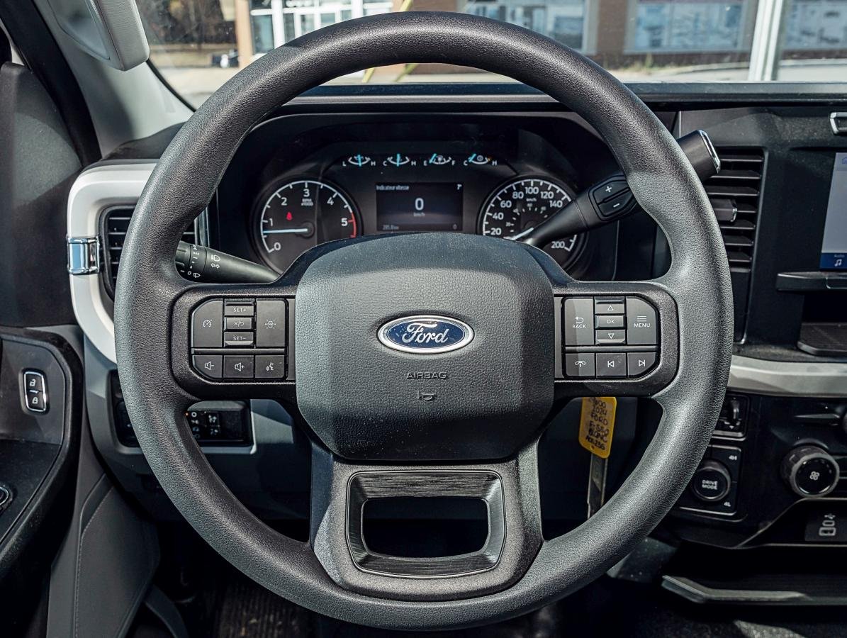 Ford Super Duty F-450 DRW 2024 Blanc Oxford Saint-Jérôme - photo #8