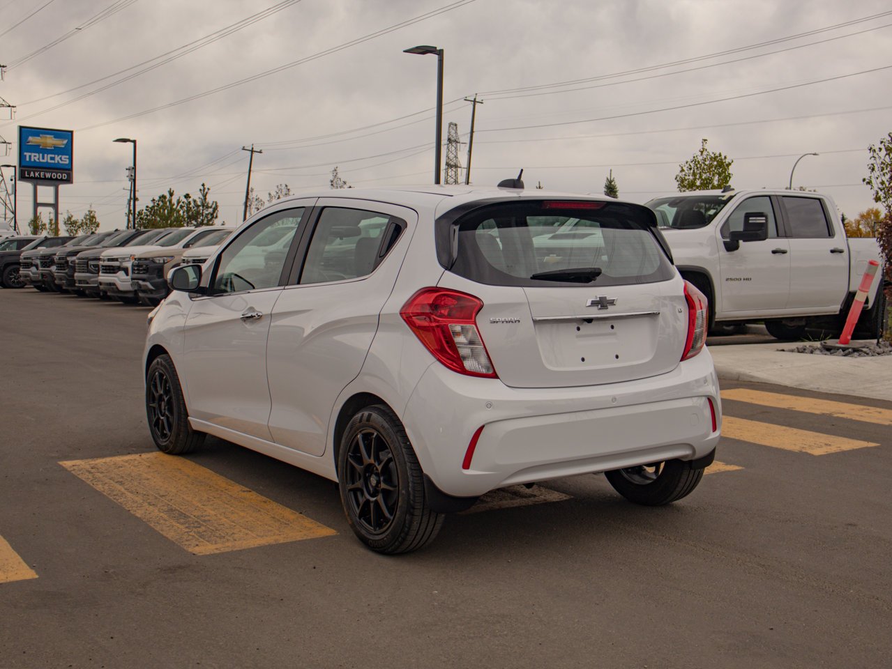 2022 Chevrolet Spark 4dr HB CVT 2LT White Sherwood Park - photo #7