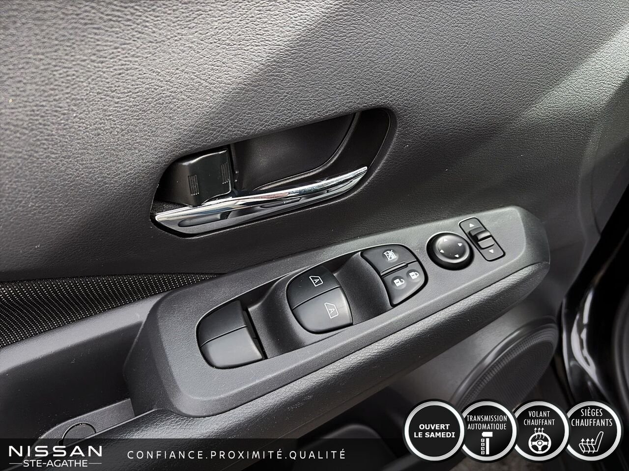 Nissan Kicks SV TA | BAS KILOMÉTRAGE | UN SEUL PROPRIÉTAIRE | APPLE CARPLAY | BOÎTE AUTOMATIQUE 2024 Noir Saint-Jérôme - photo #13