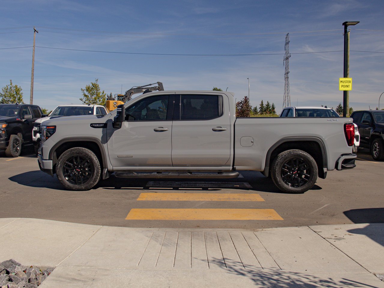 2024 GMC Sierra 1500 4WD Crew Cab 147 Elevation Grey Sherwood Park - photo #6