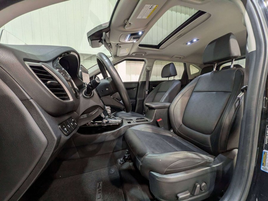 Kia Seltos SX Turbo AWD w/Black Interior 2023 Noir