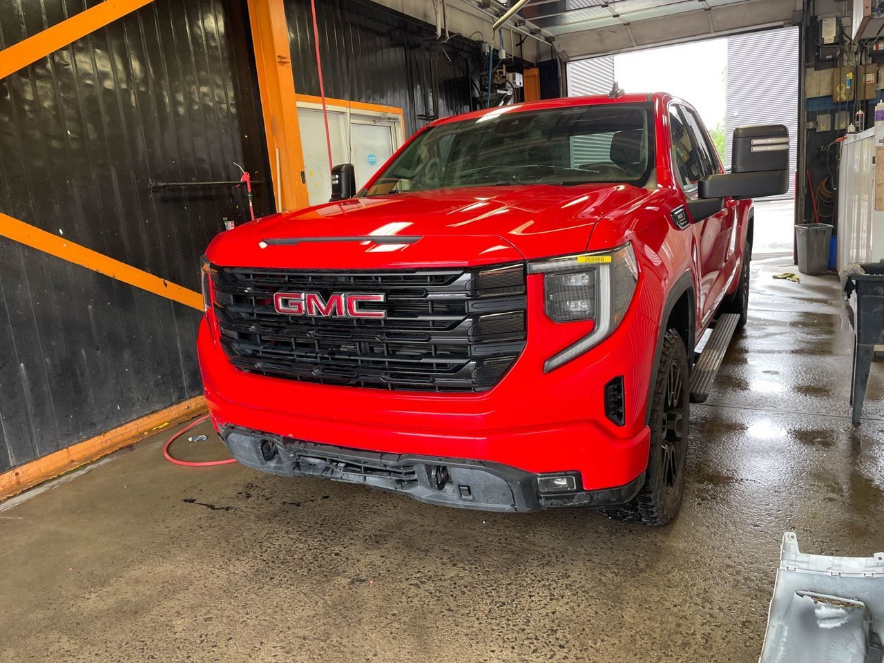 GMC Sierra 1500 ELEVATION X31 4X4 DIESEL *MULTIPRO* SIÈGES CHAUFF 2022 Rouge Saint-Jérôme - photo #0