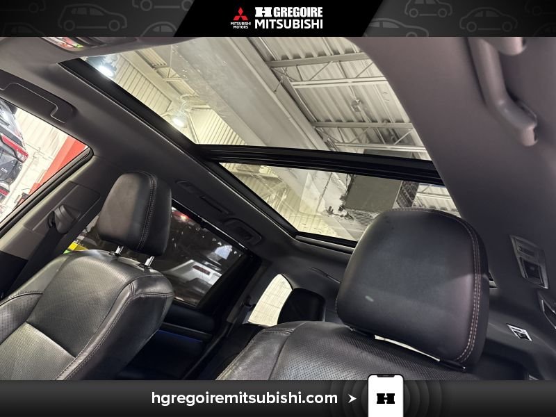2017 Toyota Highlander HYBD Grey Blainville - photo #15