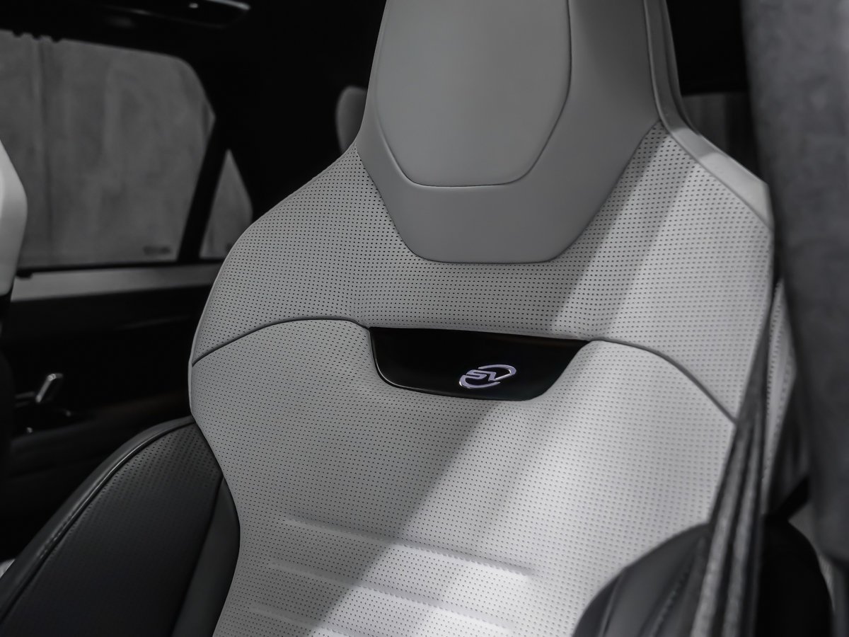 2024 Land Rover Range Rover Sport EDITION ONE SV Black Montreal - photo #42