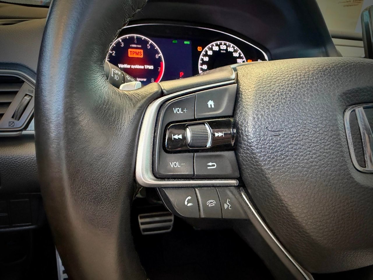 2019 Honda Accord Sedan Red Notre-Dame-des-Prairies - photo #18