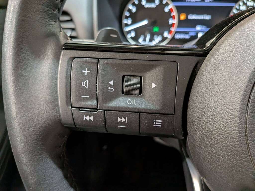 Nissan Rogue AWD SV Moonroof 2023 Gris Val-David - photo #16