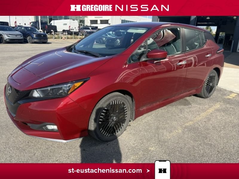 Nissan Leaf 2023 Rouge Laval - photo #5