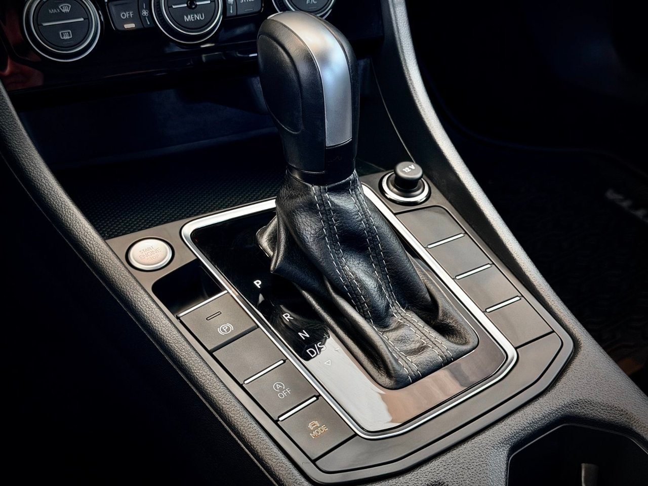 Volkswagen Jetta 2021 Noir Notre-Dame-des-Prairies - photo #29