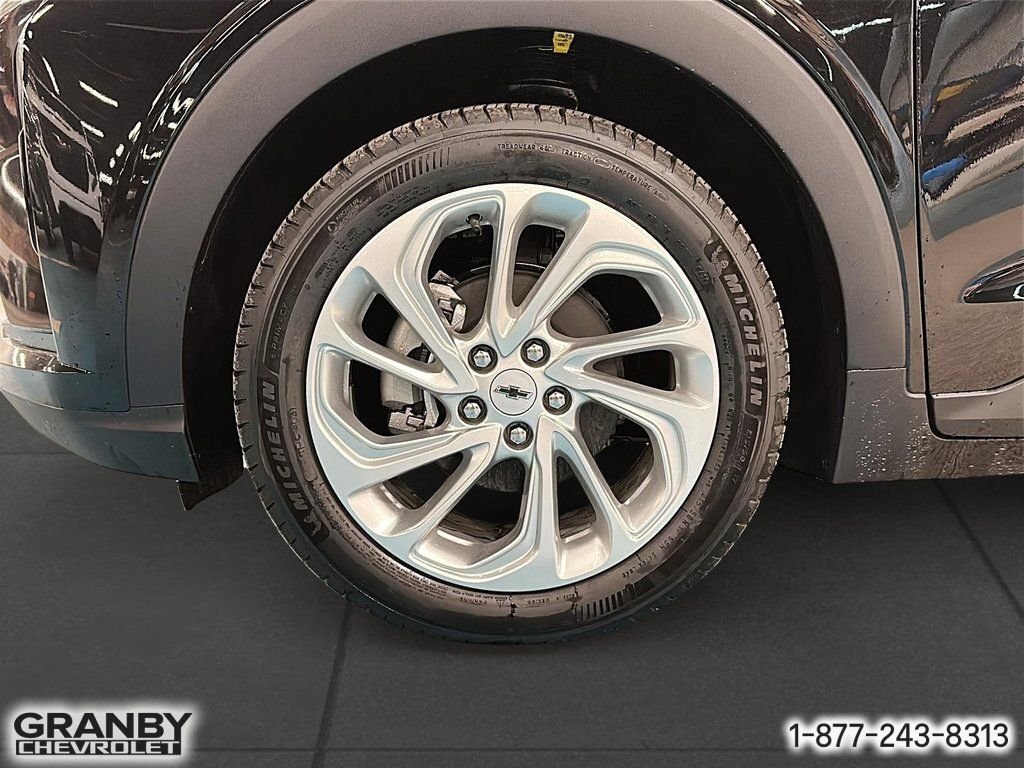 Chevrolet Bolt Traction avant 4 portes LT | E27-0157 2027 NOIR MOSAIQUE METALLISE Granby - photo #9