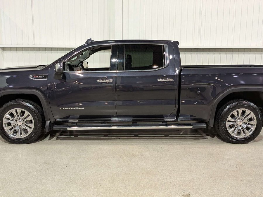 2023 GMC Sierra 1500 4WD Crew Cab 157" Denali Grey