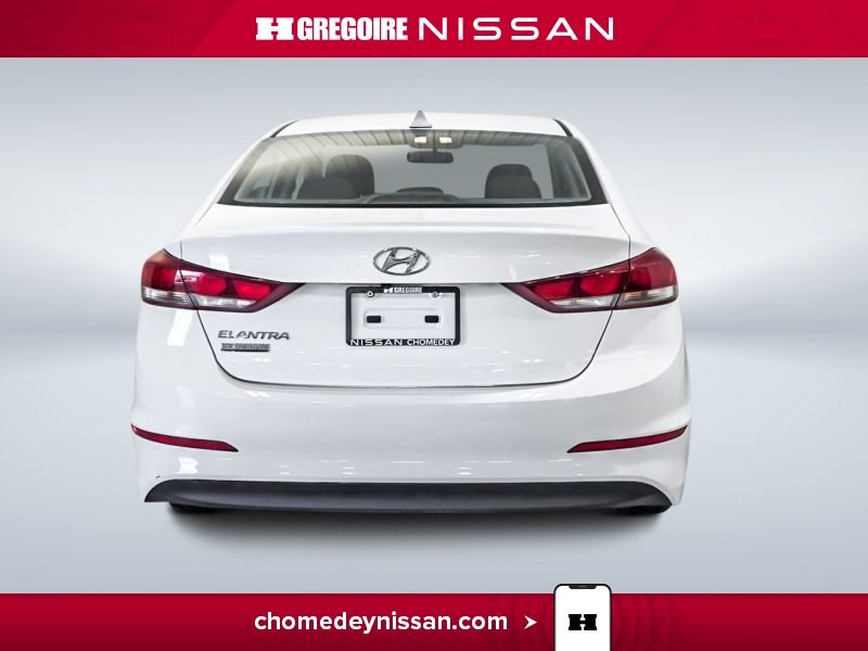 2018 Hyundai Elantra White Saint-Eustache - photo #7