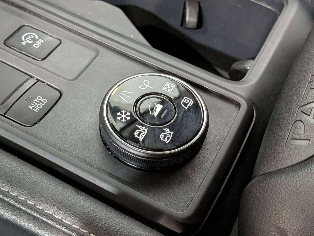 2024 Nissan Pathfinder S 4WD White Val-David - photo #30