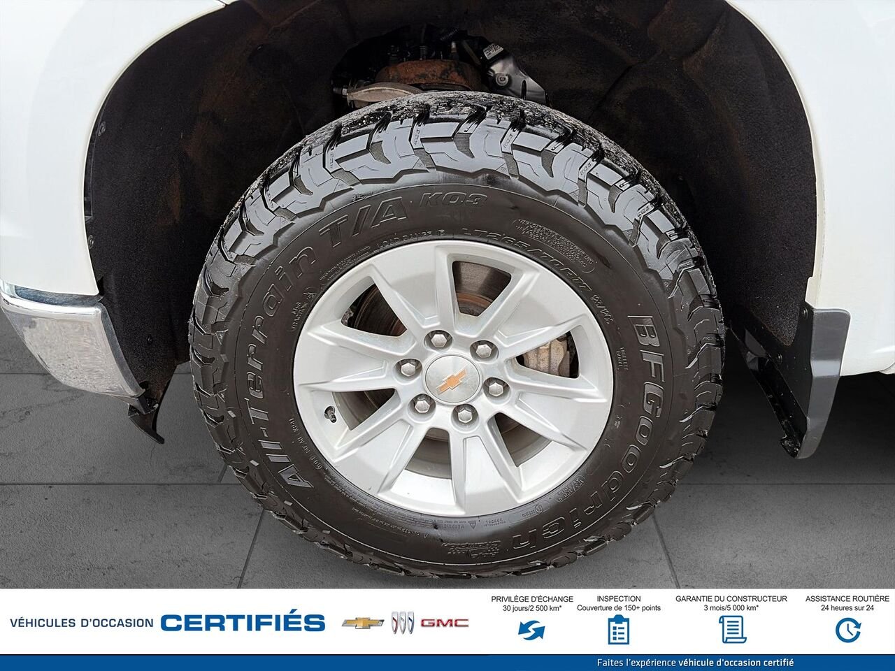 2025 Chevrolet Silverado 1500 LT cabine multiplace 4RM 157 po White Montmagny - photo #5