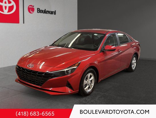 Hyundai Elantra ESSENTIAL BM, MANUELLE 2022 Rouge